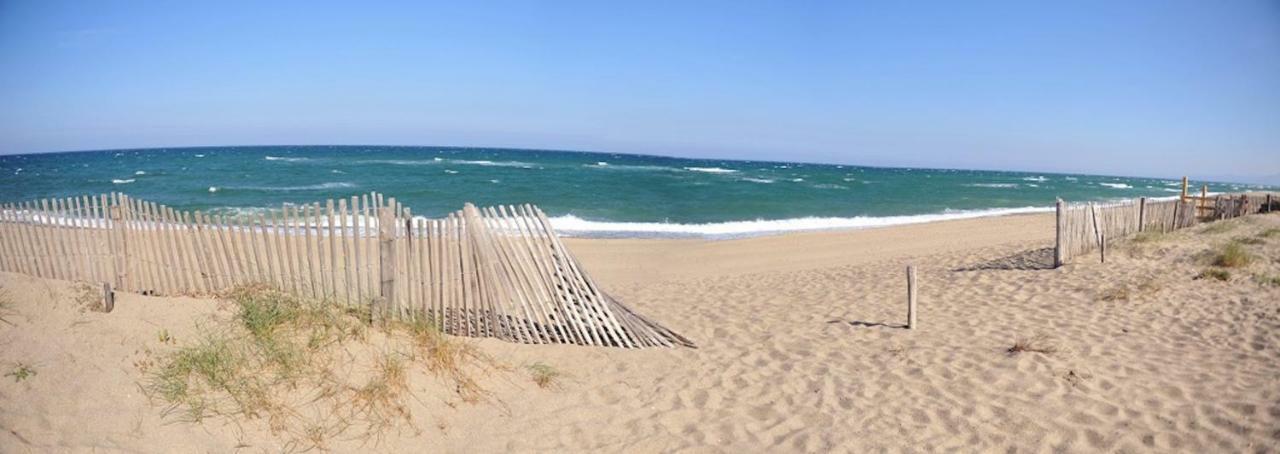 Maison Jardin Wifi - Climatisation - 100 M Plage Sauvage - 20 Min Perpignan Torreilles Esterno foto